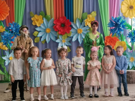 С праздником, любимые наши мамочки и бабушки! С праздником, любимые наши мамочки и бабушки!.